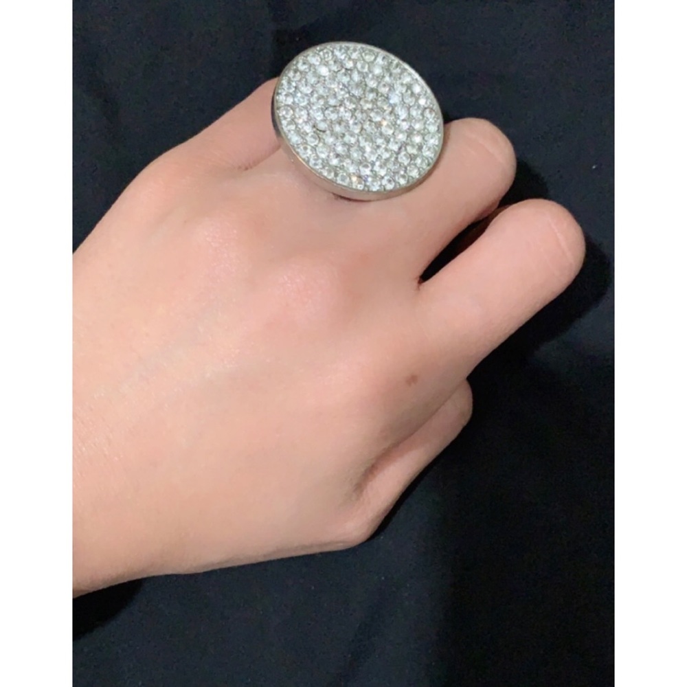 Circle stretchable ring - Picture 2 of 4